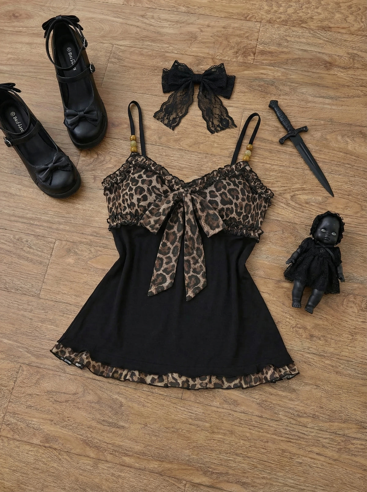 ITGIRLSOCIETY Leopard Lace-Up Patchwork Crop Tank Top