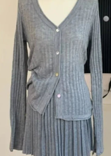 ITGIRLSOCIETY Knit Sweater & Mini Skirt Set