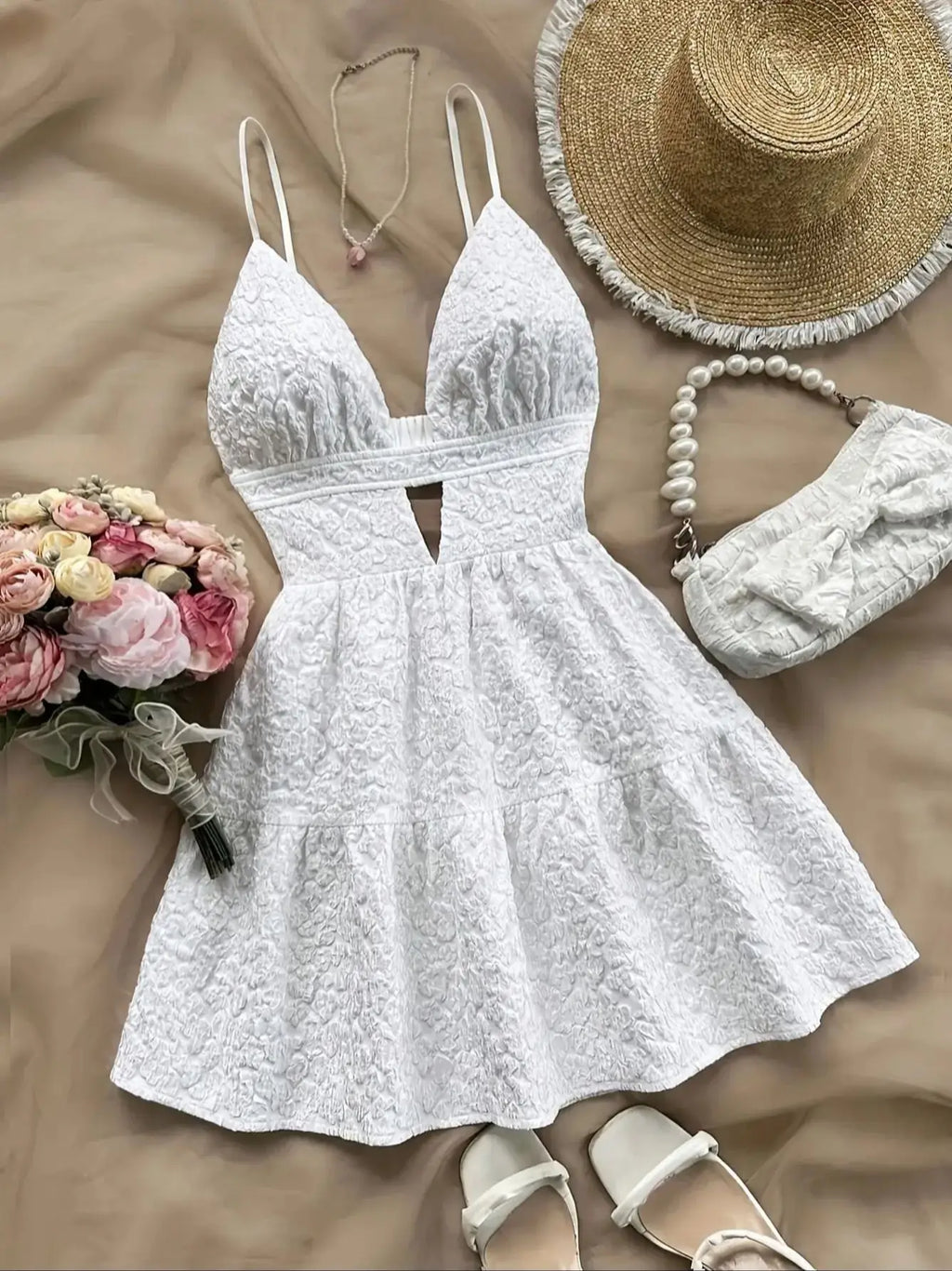 ITGIRLSOCIETY Backless Spaghetti Strap Mini Dress