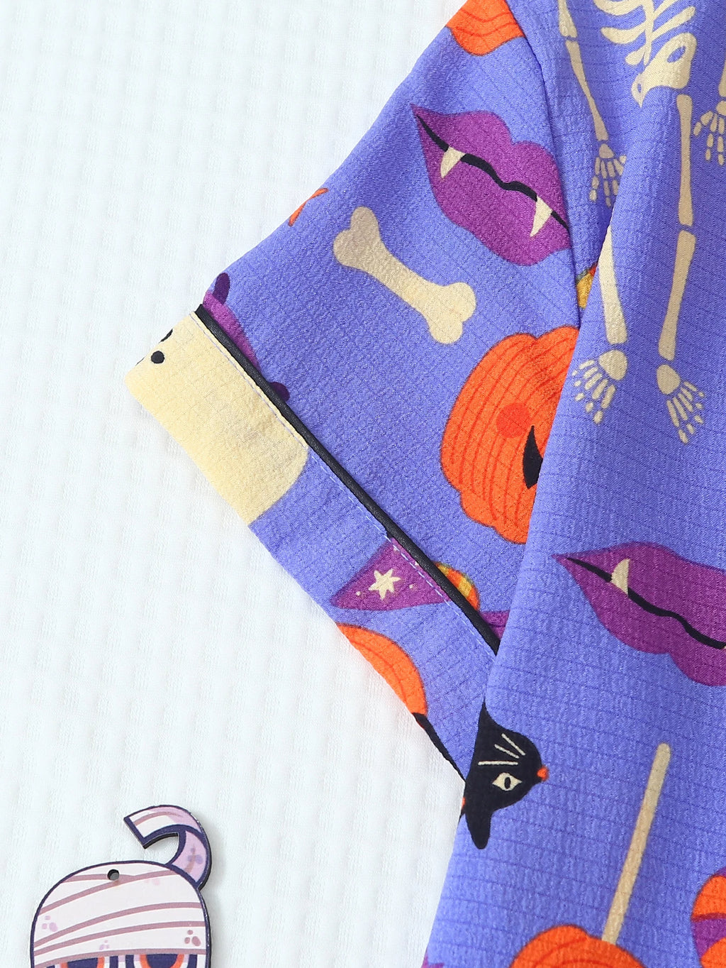 ITGIRLSOCIETY Black Cat Halloween Pajama Set