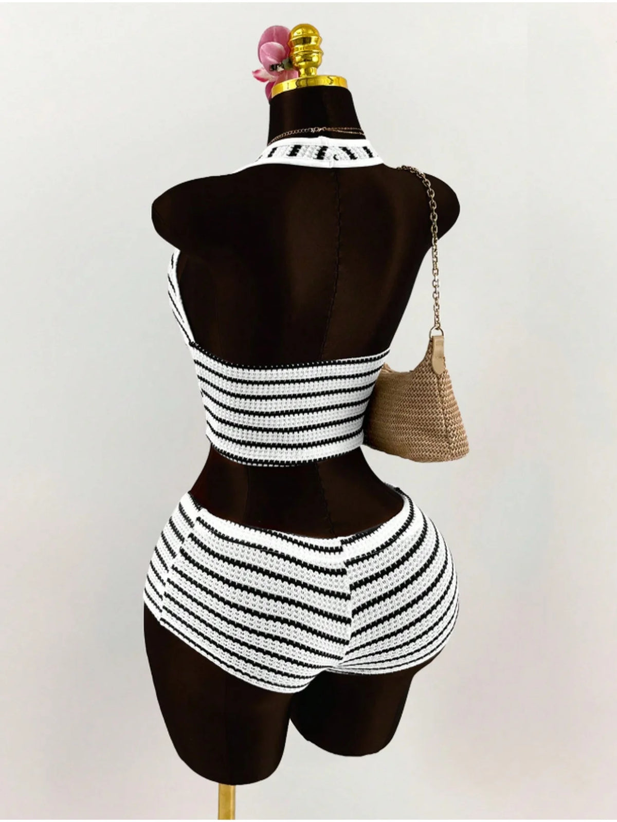 ITGIRLSOCIETY Color Block Tied Halter Two-Piece Set