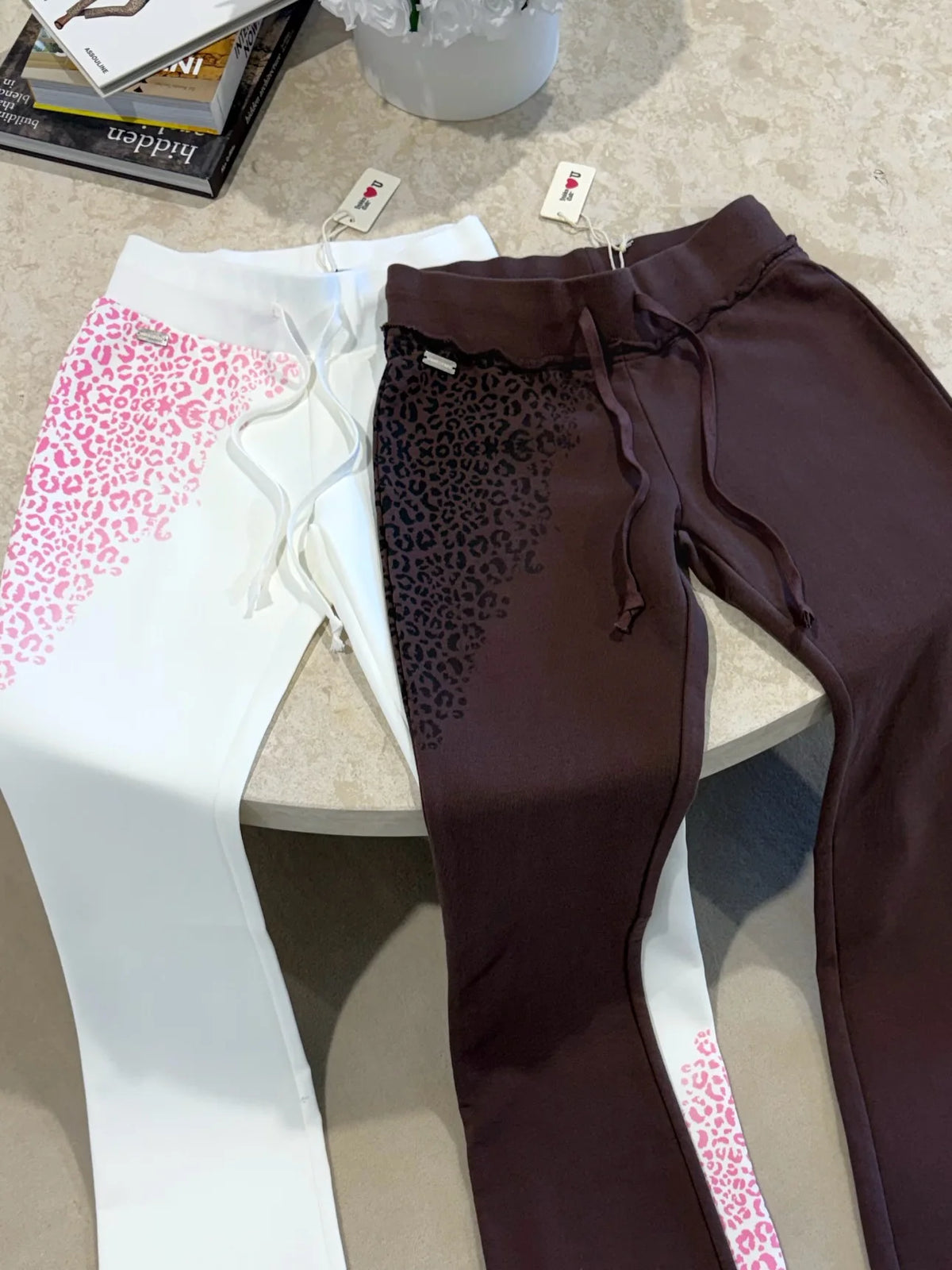 ITGIRLSOCIETY  Short Hooded Sweatshirt Flared Pants