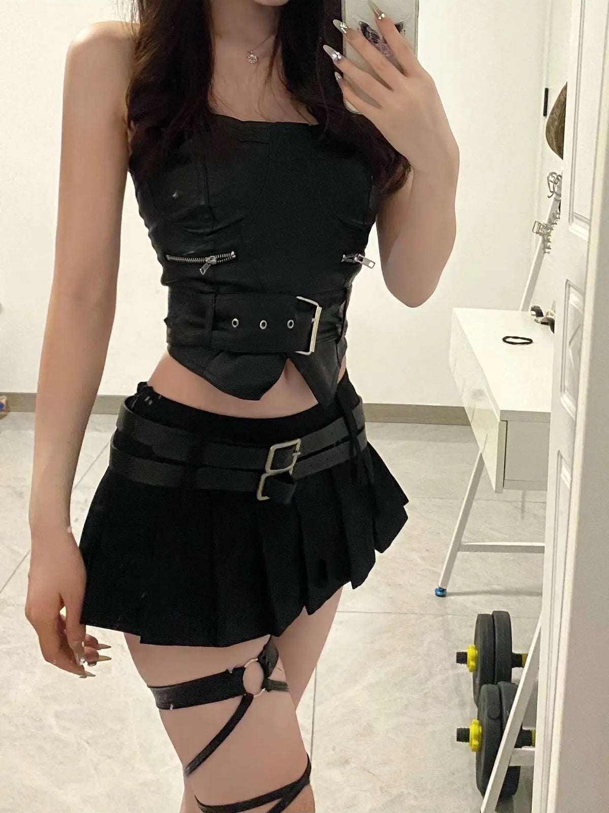 ITGIRLSOCIETY Retro Crop Top & Skirt Set
