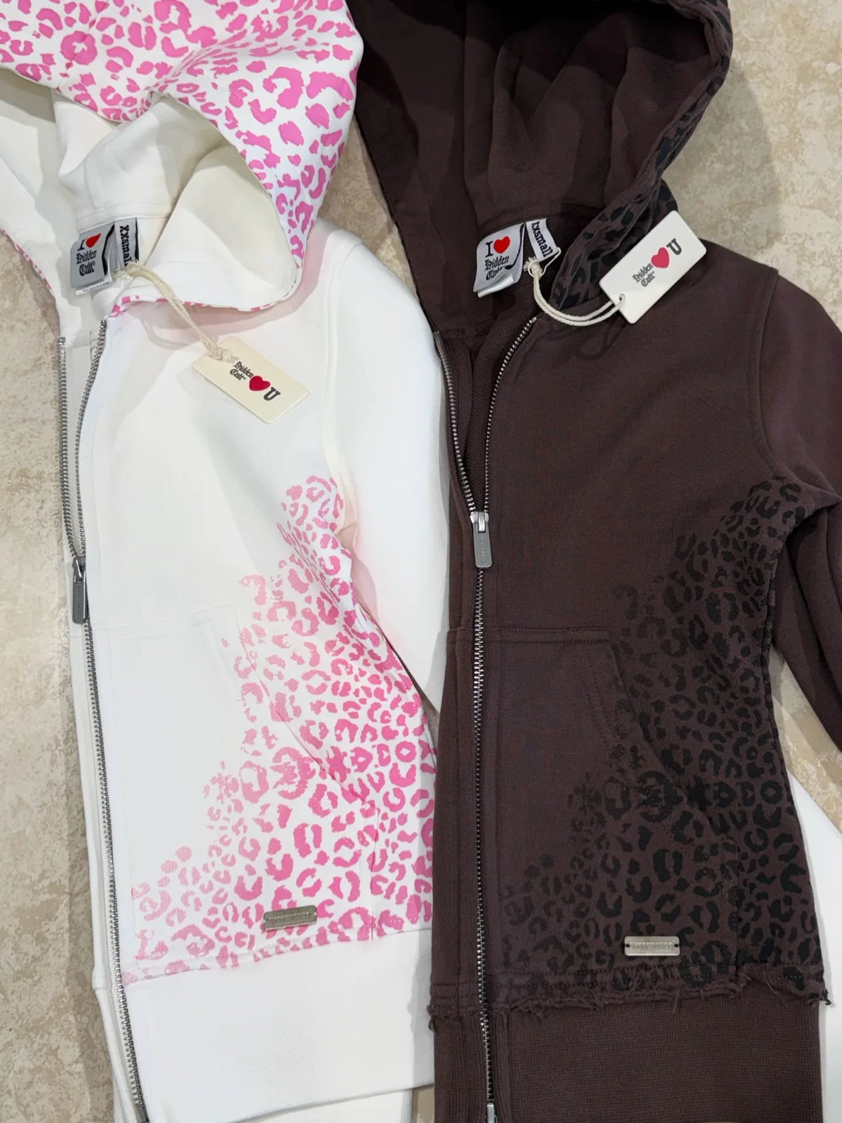 ITGIRLSOCIETY  Short Hooded Sweatshirt Flared Pants