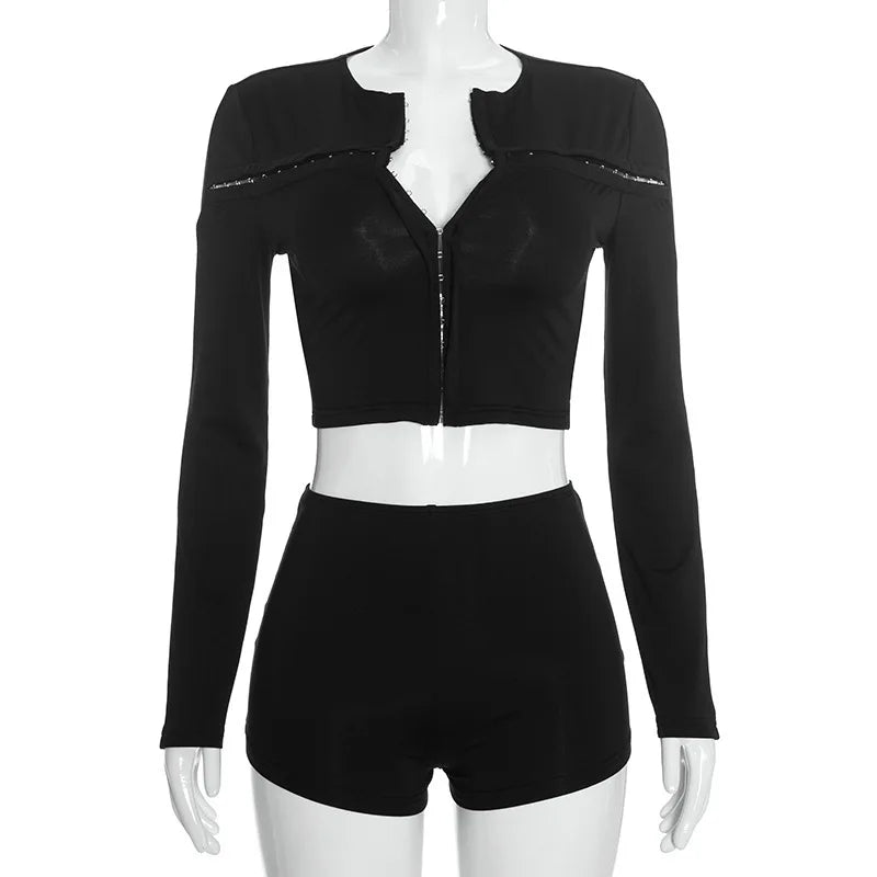 ITGIRLSOCIETY Y2K Hook Clasp Hollow Crop Top & Hot Pants Set