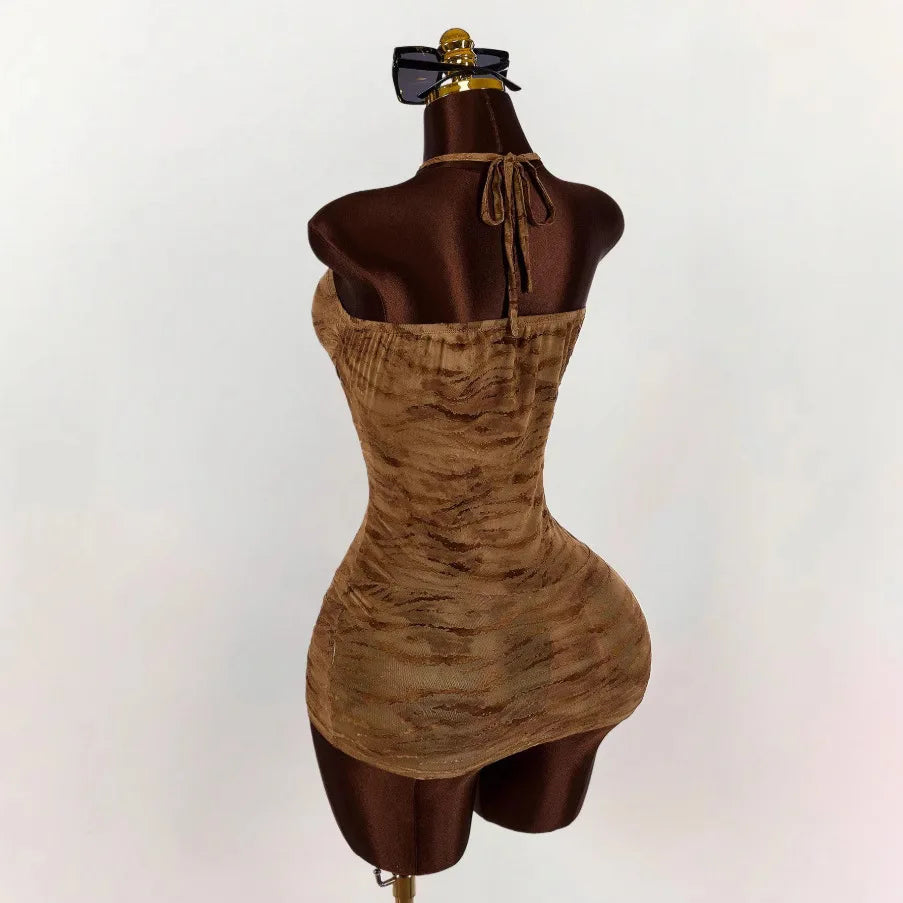 American Personalized Fashion Retro Short Hip Skirt Niche Sexy Backless Sleeveless Design Halter Dress for Women Hot girl sexy