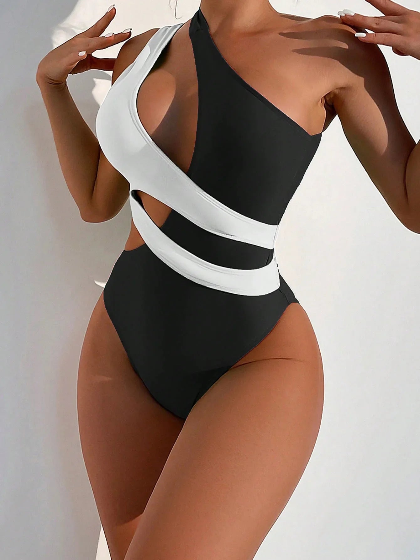 Sexy Green Patchwork One Piece Swimsuit 2023 Women One Shoulder Hollow Out Tummy Control Swimwear Summer Bathing Suit Trikini