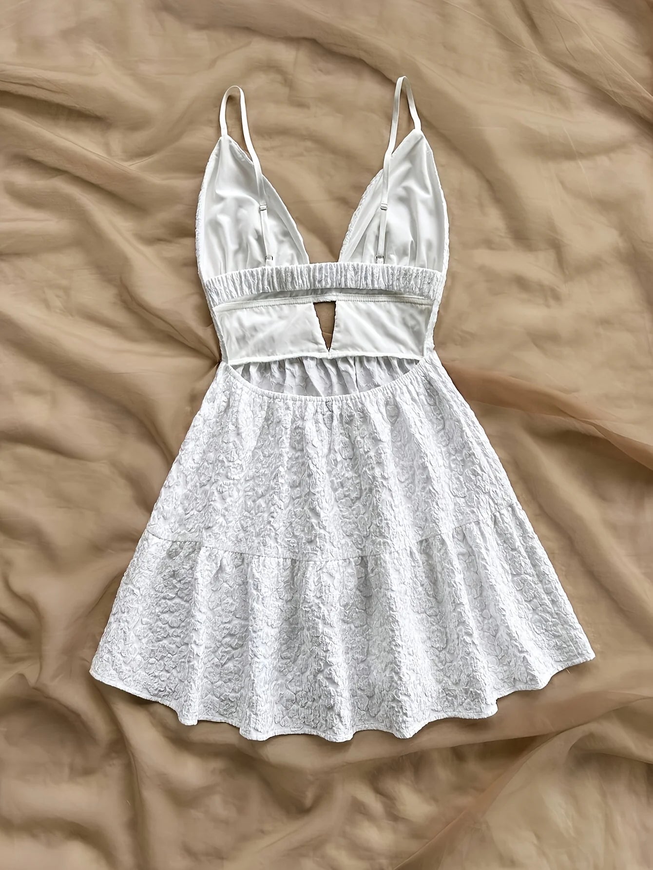 Ladies Spring Summer Pure Color Strapless Backless Elegant Dress Chic Minimalist Design Casual Comfortable Women's Dress